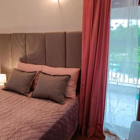 Hilda - Two Bedroom
