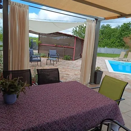 Hilda - Two Bedroom Villa Barban