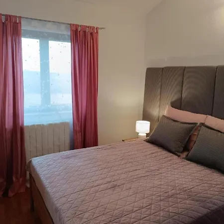 Hilda - Two Bedroom Villa