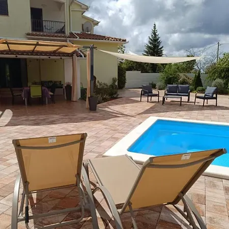 Hilda - Two Bedroom Villa